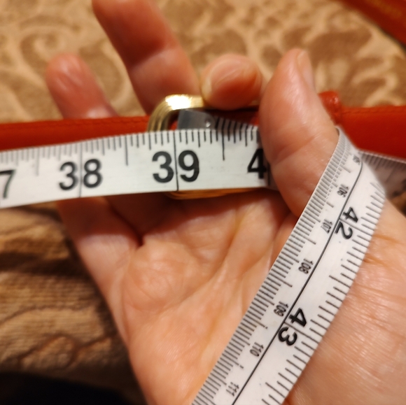 🍒 Lovely Vintage 70's Cherry Red Genuine Bonded Leather & Gold Belt - M/L - Picture 16 of 16